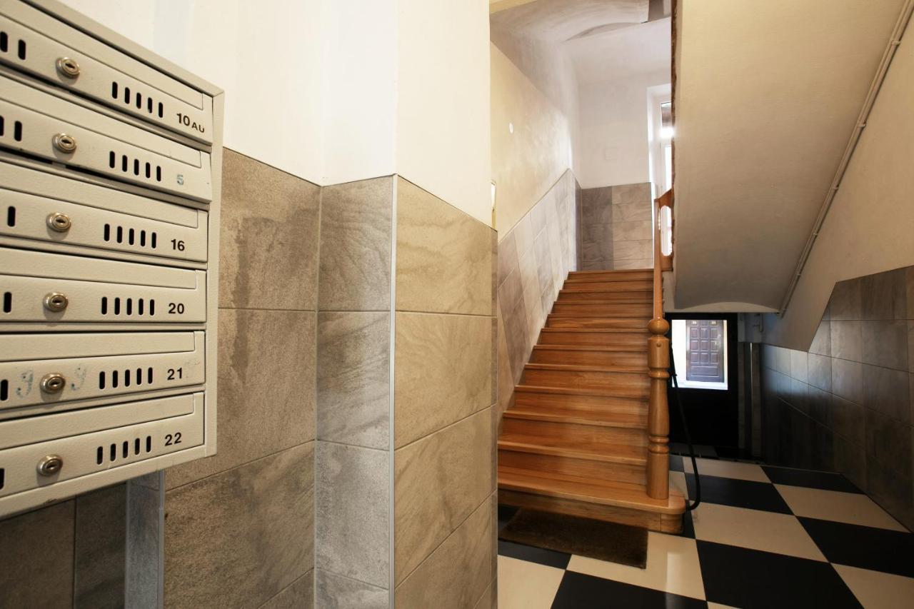 Old Town Apartment Krakow Bagian luar foto