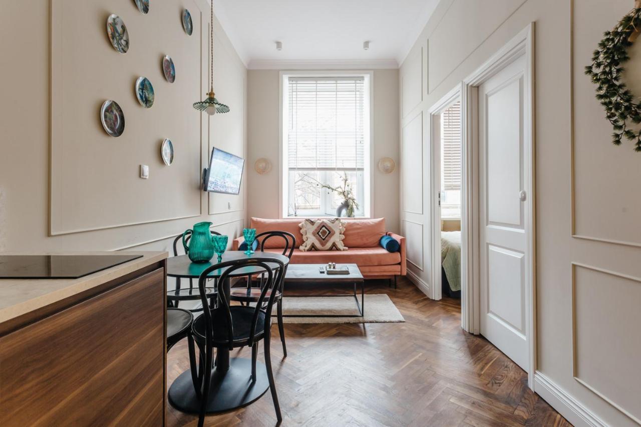 Old Town Apartment Krakow Bagian luar foto